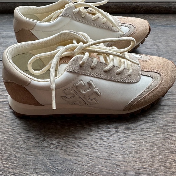Used Tory Burch Vintage Nylon Sneakers - Picture 4 of 10